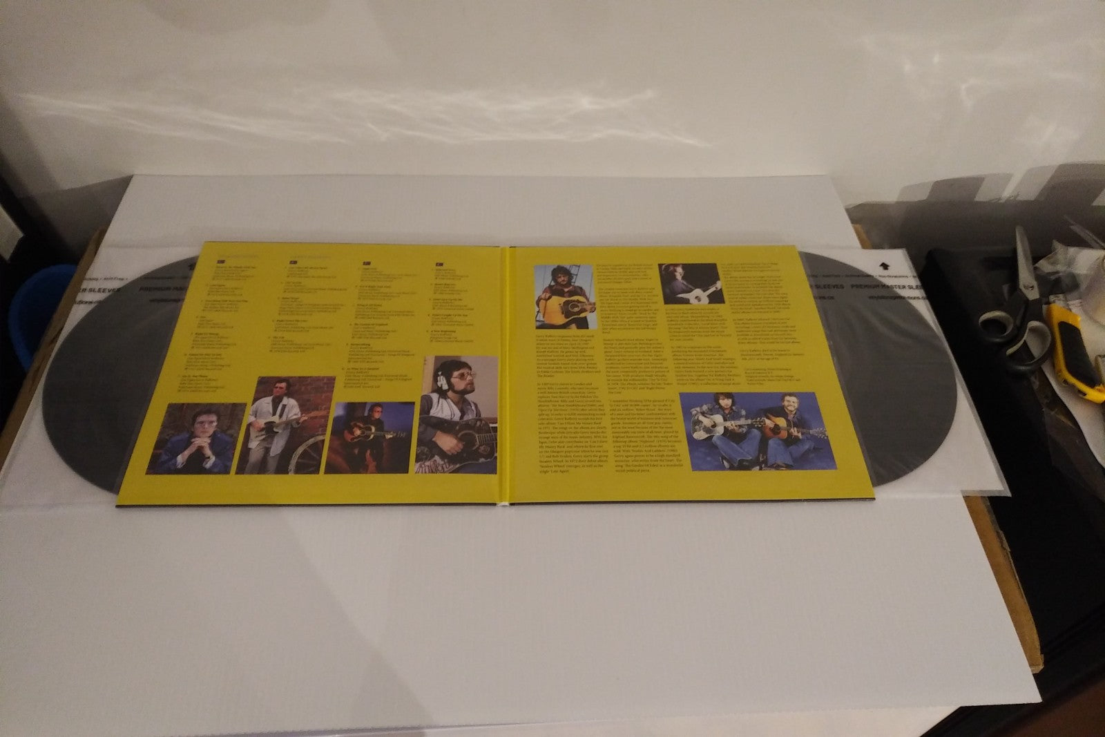 12.75" Gatefold Outer Sleeves w/ Two Flaps - 4mil (10 pack) - Vinyl Storage Solutions